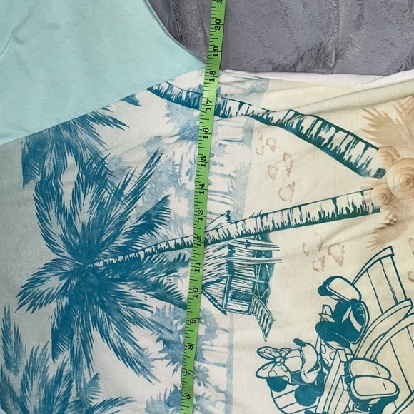 Disney Parks Shirt Large - Picture 4 of 7